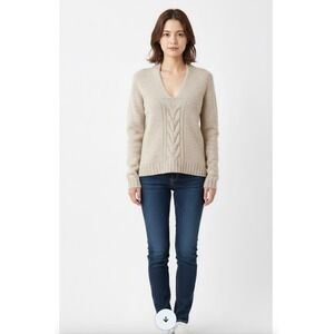 Banana Republic Womens Small Beige Lambswool Cashmere V-Neck Cable Knit Sweater‎